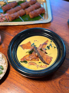 Meen Moilee