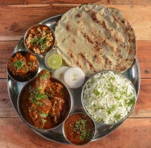 Mutton Curry With Mutton Biryani & Seekh Kebab Thali