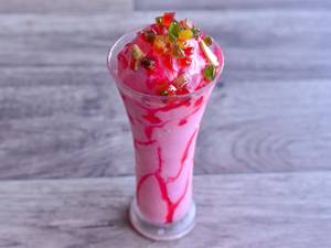 Strawberry milkshake