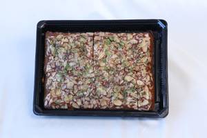 Rich Pista Cake 500 Gms