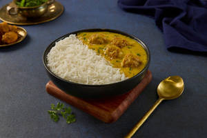 Kadhi Pakoda Rice Bowl (Serves 1)