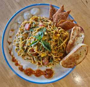 Sugo Rosa  [ Pink Sauce]