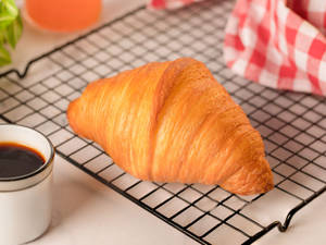 Classic French Butter Croissant