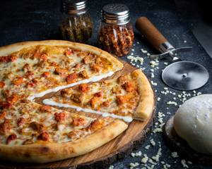 Chicken Overload Pizza