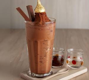 Kit Kat Shake