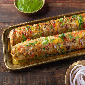 Gilafi Chicken Seekh