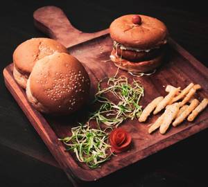 Mini Burger + Fries