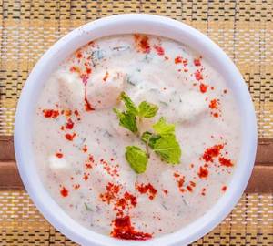 Aloo Pudina Raita [ 250Ml ]