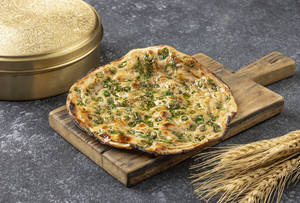 Hari Mirchi Parantha