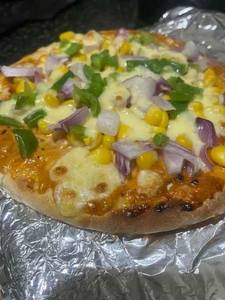 Corn Onion Capsicum Pizza (7 Inch)