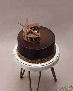 Eggless Triple Chocolate Hazelnut Cake (1kg)