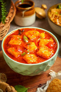 Paneer With Choice Of Sauces Gravy