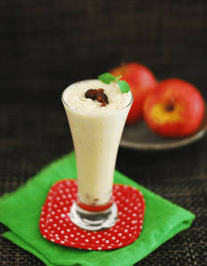 APPLE SHAKE