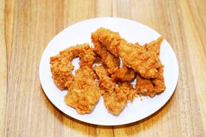 Spicy zinger Chicken Strips 250gm
