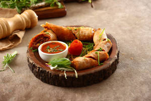 Veg Spring Roll (5pcs)