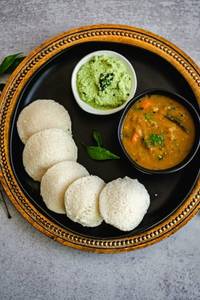 Steam Idli