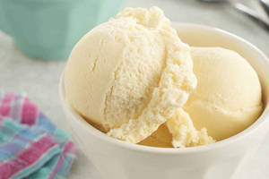 Vanilla Ice Cream  (2 Scoops)