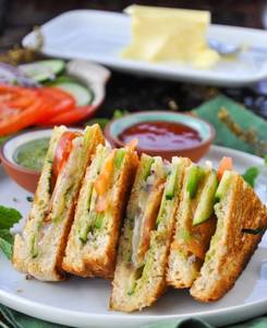 Veg Mayo Grilled Sandwich
