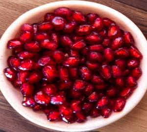 Nutrients Pomegranate Fruit Bowl [272kcal]