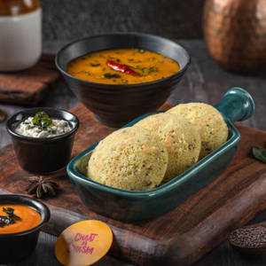 Steamed Idli (2 Pcs)