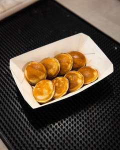 HOT HONEY SYRUP Mini Pancakes