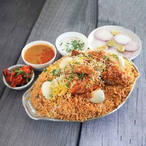Chicken Biryani (Serves 4)