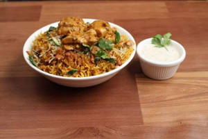 Hyderabadi Chicken Biryani (bone)
