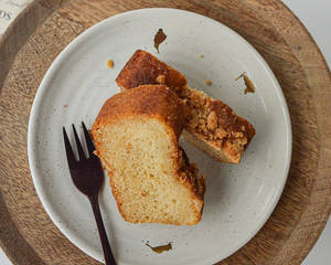 Vanilla Almond Tea Cake [75 Grams]