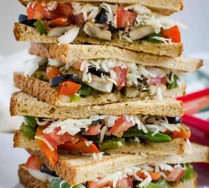 Veggie club sandwich