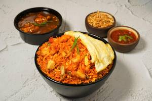Chicken Triple Schezwan Noodles