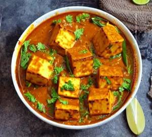 Mattar Paneer