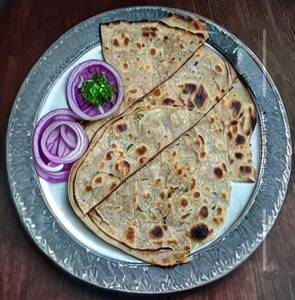 Onion Garlic Paratha