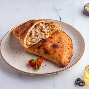 Grilled Chicken And Chopped Ham Calzone