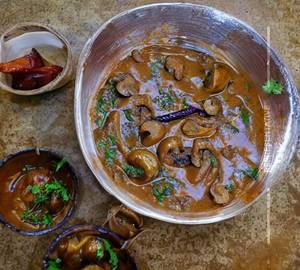 Mushroom Curry