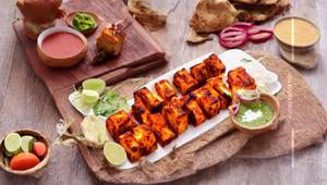 Tandoori Paneer Banjo