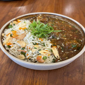 Mr Lee'S Manchurian Bowl - Veg