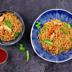 Chicken Schezwan Noodles
