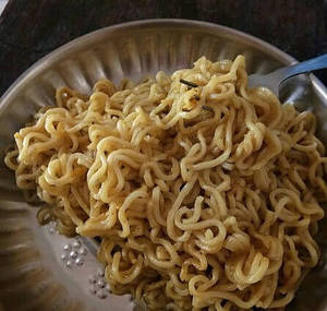 Plain Maggi Noodles