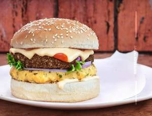 Cheesey Creamy Veg Burger