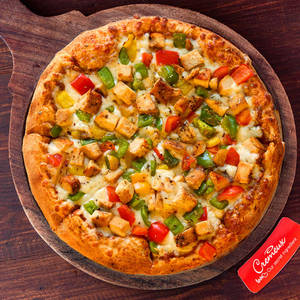 Grilled Chicken & Peppers Pizza