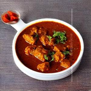 Bombill Curry
