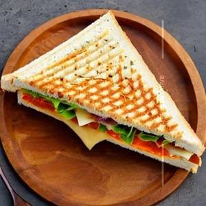 Veg Cheese Sandwich [medium size]