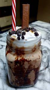 Kitkat milkshake