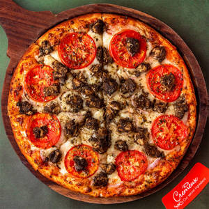 Chicken Cafreal & Onions Pizza