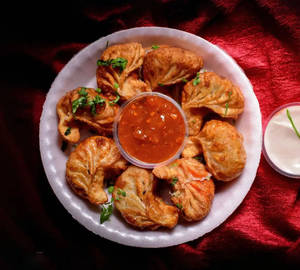 Chilli Fried Momos [10pcs]