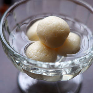 Rasgulla 2 Piece