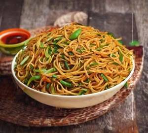 Schezwan veg noodles