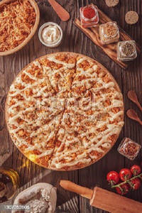 Chilli Chicken Pizza