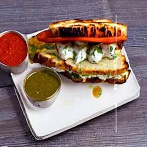 Grilled Tandoori Sandwich 