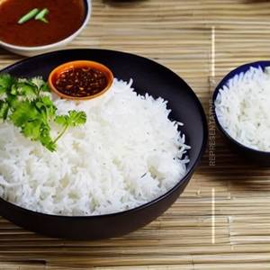 Steamed rice                                                                                                                  